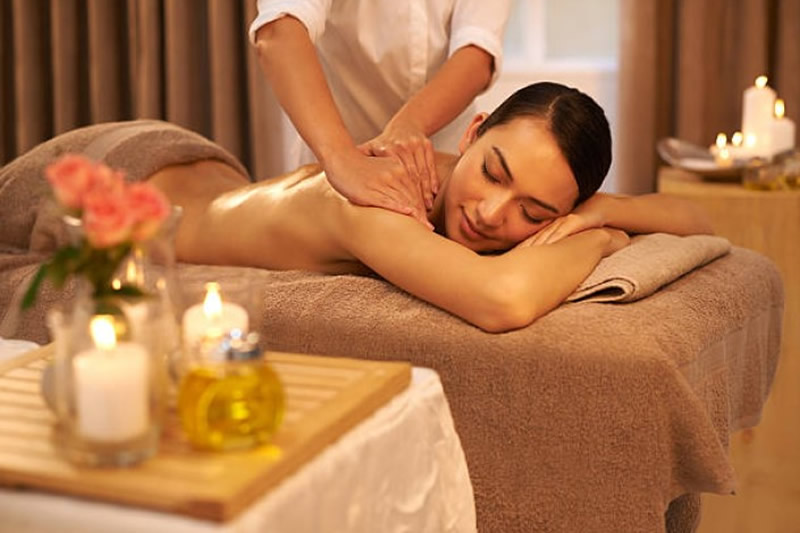 Aromaterapi Masajı Aromaterapi Masajı